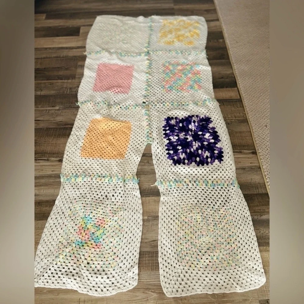 Vintage Crochet Afghan Panel Granny Square Blanket Project Upcycle Craft Project